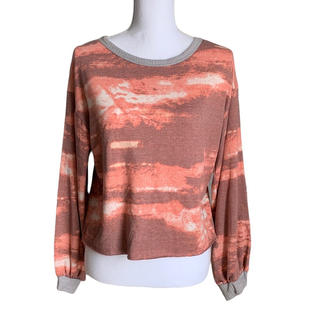 EESOMEUSA Tie Dye Long sleeve top size Medium
